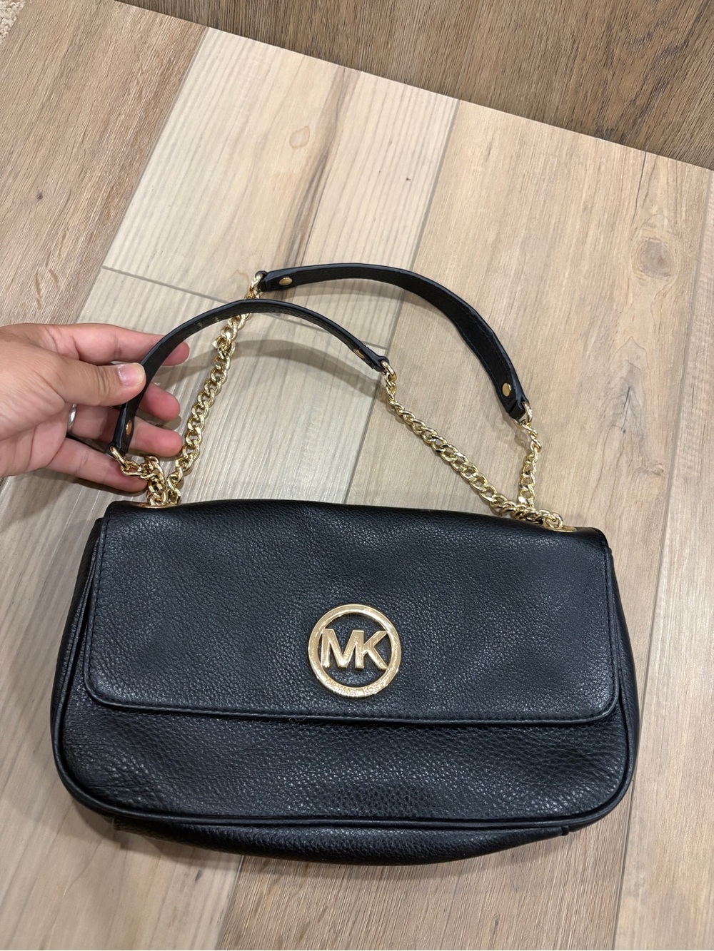 Michael Kors 38S3XFTF1L Black Pebbled Leather Mini Shoulder Bag Gold Chains